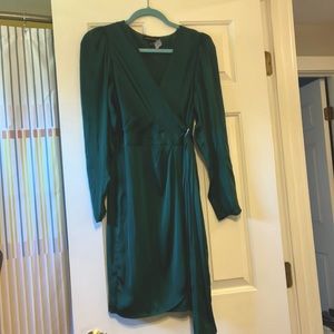 Size 4 Banana Republic Green Silk Dress